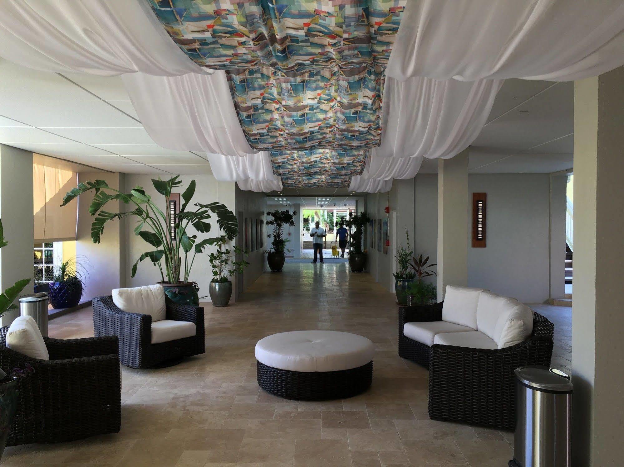 Caravelle Hotel كريستيانستيد المظهر الخارجي الصورة